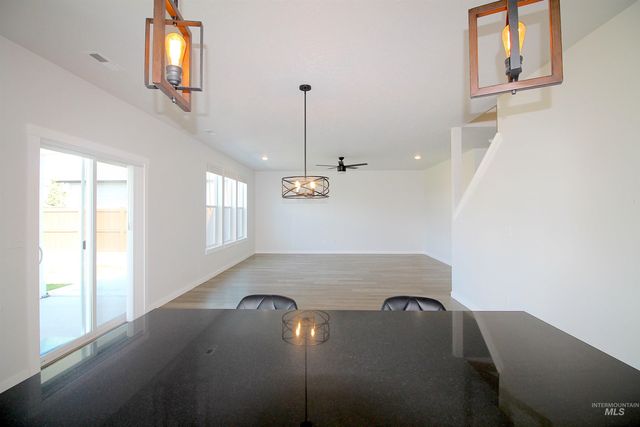 10010 W Lyrical Dr, Boise, ID 83709