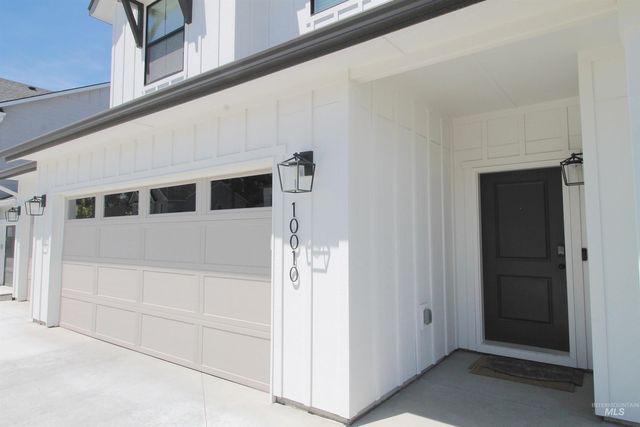 10010 W Lyrical Dr, Boise, ID 83709