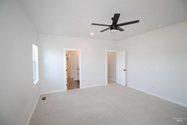 10010 W Lyrical Dr, Boise, ID 83709