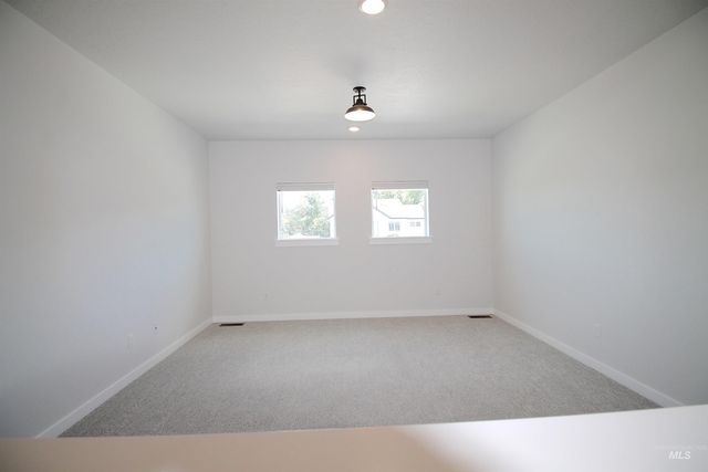 10010 W Lyrical Dr, Boise, ID 83709