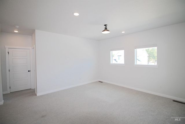 10010 W Lyrical Dr, Boise, ID 83709