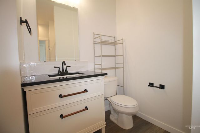 10010 W Lyrical Dr, Boise, ID 83709