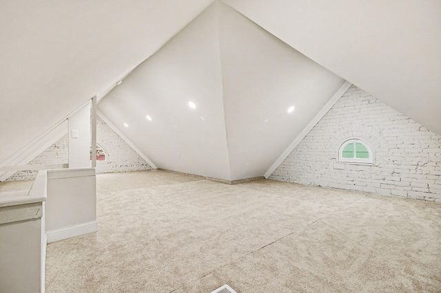 516 W 12th Street, Newport, KY 41071