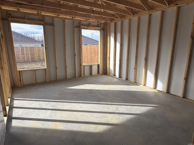 15 Oak Leaf Drive, Conway, AR 72032