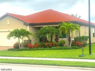 1482 Santiago CIR, Naples, FL 34113