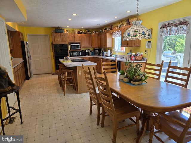 3314 CHARLES ST, Fallston, MD 21047