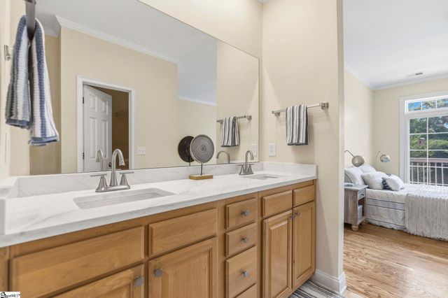 138 Yacht Drive, Laurens, SC 29360