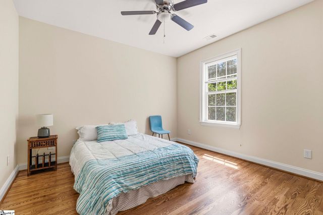 138 Yacht Drive, Laurens, SC 29360
