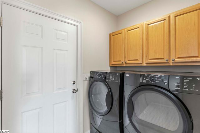 138 Yacht Drive, Laurens, SC 29360