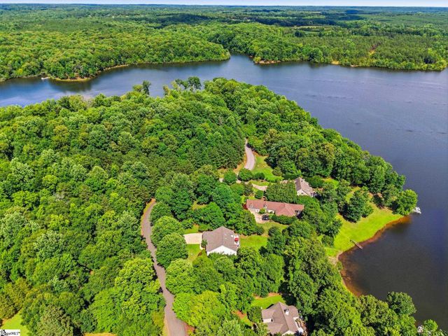 138 Yacht Drive, Laurens, SC 29360