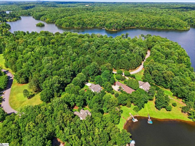138 Yacht Drive, Laurens, SC 29360