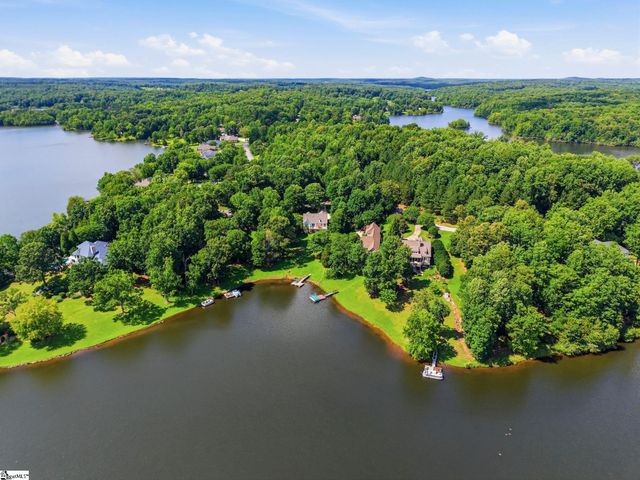 138 Yacht Drive, Laurens, SC 29360