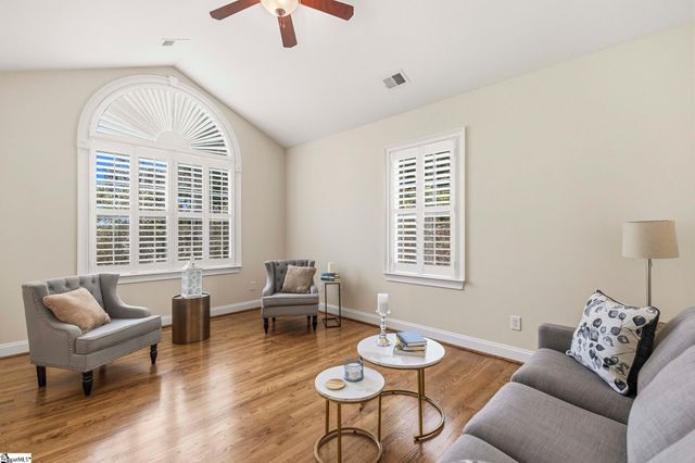 138 Yacht Drive, Laurens, SC 29360