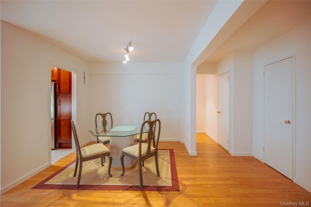 33-44 Junction Boulevard 2V, Jackson Heights, NY 11372