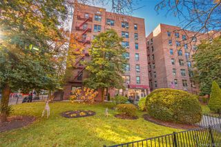 33-44 Junction Boulevard 2V, Jackson Heights, NY 11372