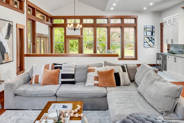 3018 Ilwaco Avenue NE, Renton, WA 98059