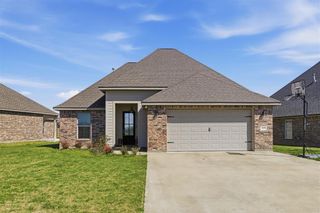 169 N White Castle, Iowa, LA 70647