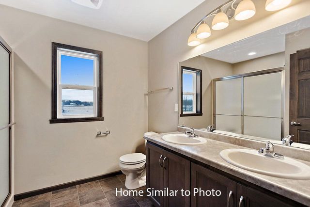1735 BETTY JEAN LANE, Green Bay, WI 54313