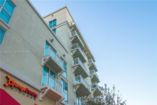 7280 SW 90th Street 504, Miami, FL 33156