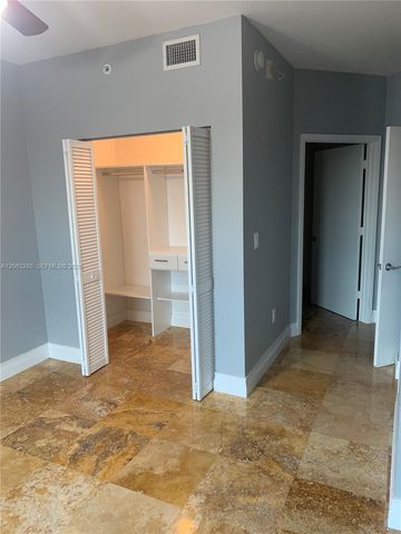 7280 SW 90th Street 504, Miami, FL 33156