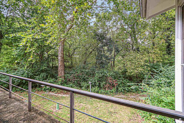 505 Oakdale Drive, Manhattan, KS 66502