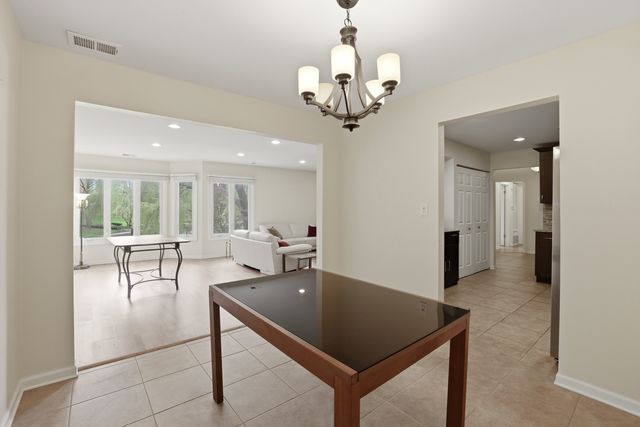 175 Lake Boulevard 302, Buffalo Grove, IL 60089