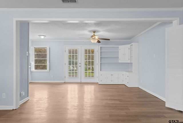 2304 Crestwood, Tyler, TX 75701