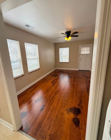 1302 E Clark St, Wichita, KS 67211