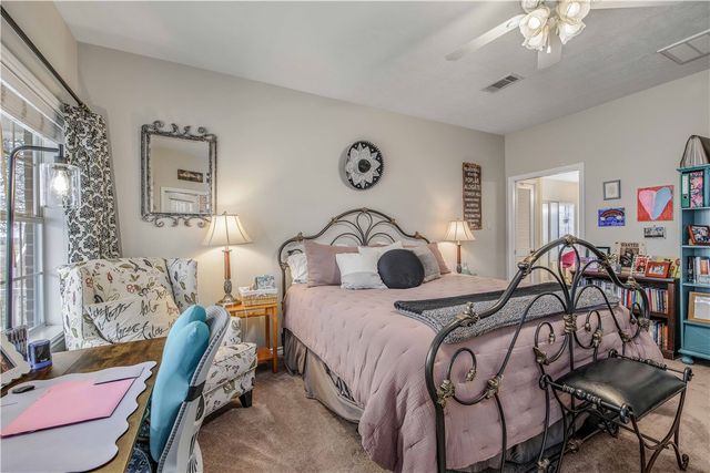 7 Hickory Ridge Place, Hilltop Lakes, TX 77871