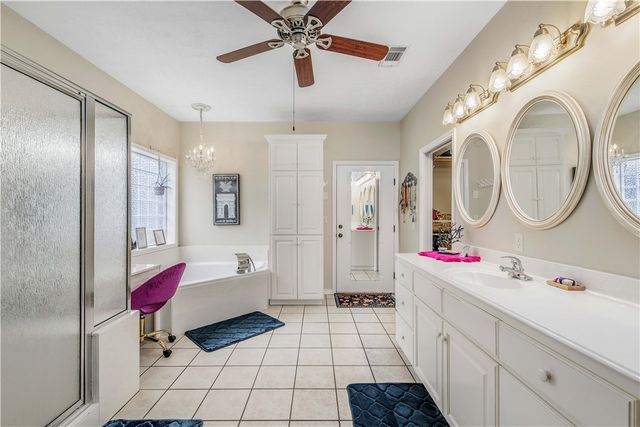 7 Hickory Ridge Place, Hilltop Lakes, TX 77871