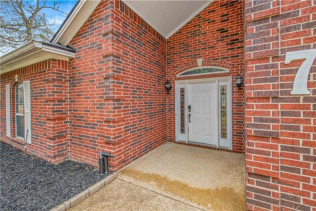 7 Hickory Ridge Place, Hilltop Lakes, TX 77871