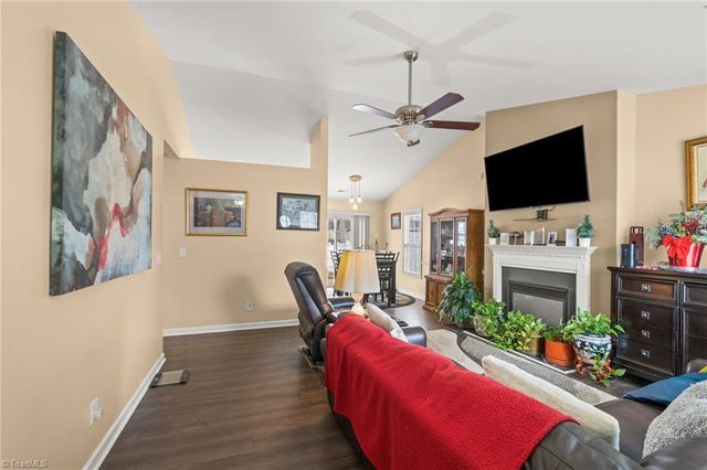 1623 Faircrest Lane, Greensboro, NC 27406