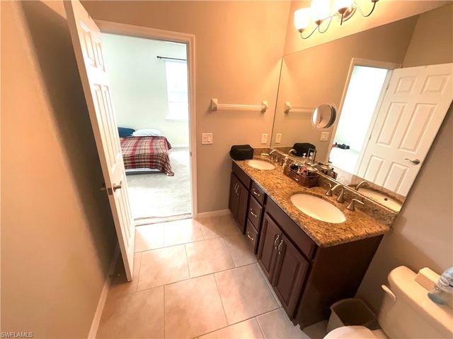 18213 Creekside Preserve LOOP # 201, Fort Myers, FL 33908