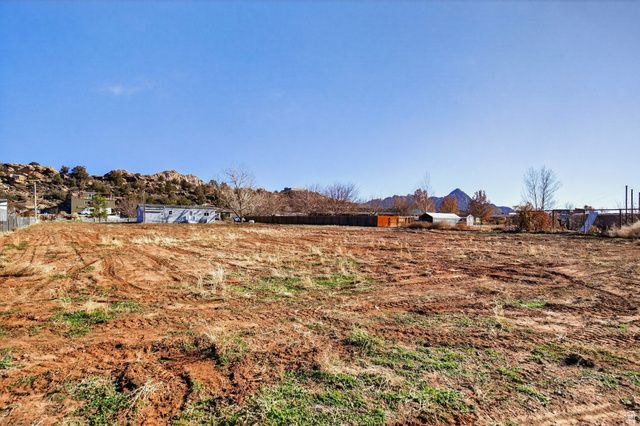 1473 N ROME WAY, Apple Valley, UT 84737