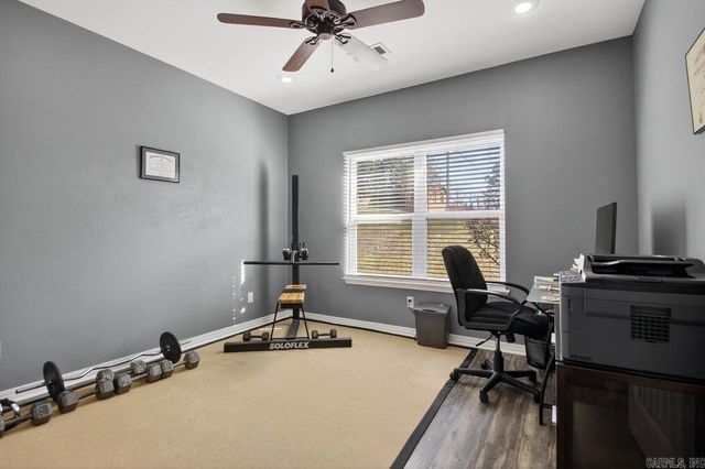 1812 E Lakeview, Benton, AR 72015