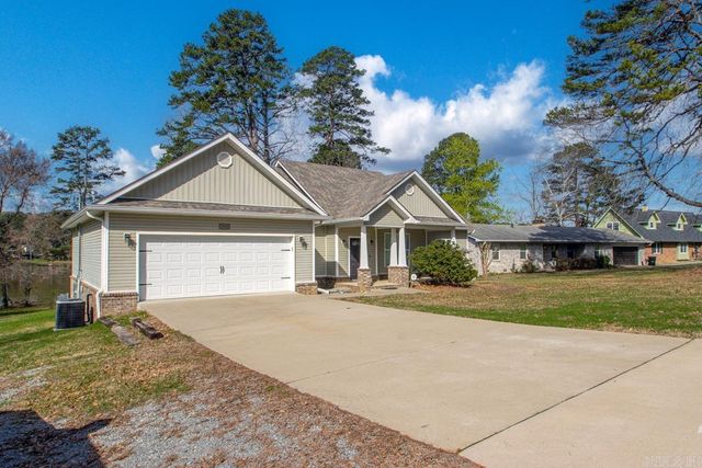 1812 E Lakeview, Benton, AR 72015