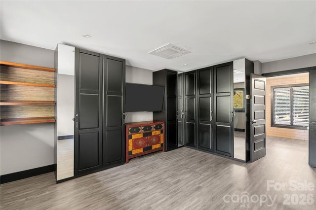 4209 Burning Tree Drive, Charlotte, NC 28277