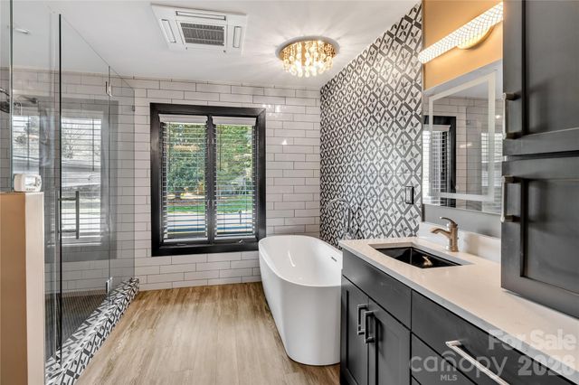 4209 Burning Tree Drive, Charlotte, NC 28277