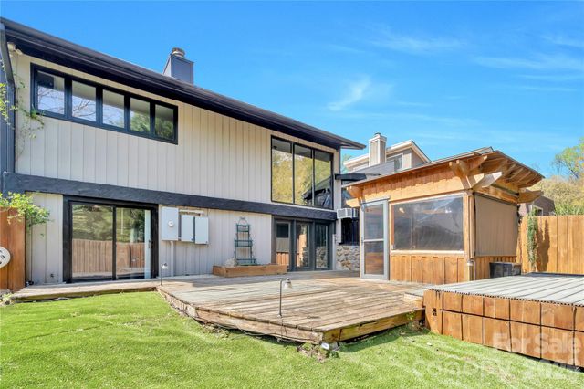 4209 Burning Tree Drive, Charlotte, NC 28277