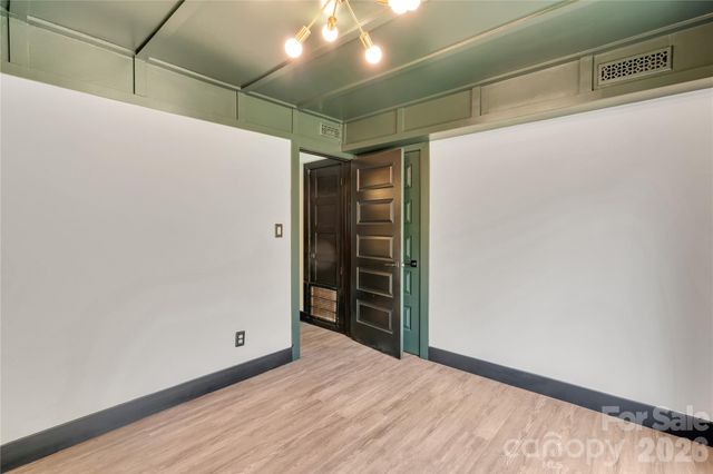 4209 Burning Tree Drive, Charlotte, NC 28277