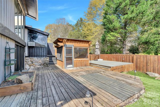 4209 Burning Tree Drive, Charlotte, NC 28277