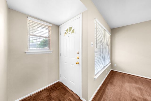 402 Vernet Street, Richardson, TX 75080