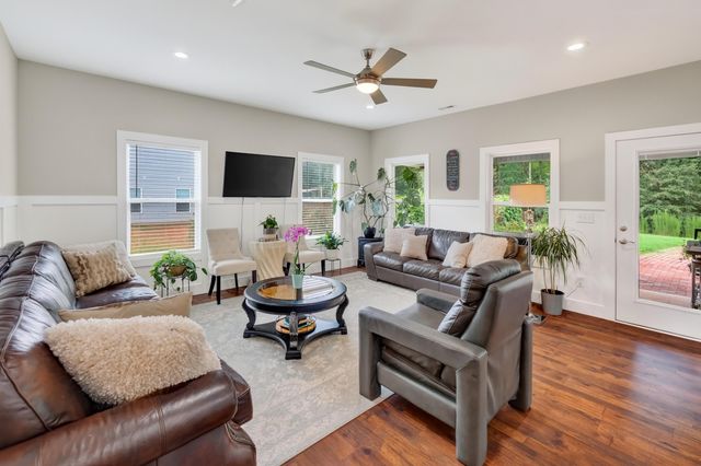 3293 Old Furnace Road, Chesnee, SC 29323