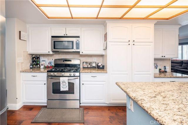 212 N Fairway Drive, Lake Arrowhead, CA 92352