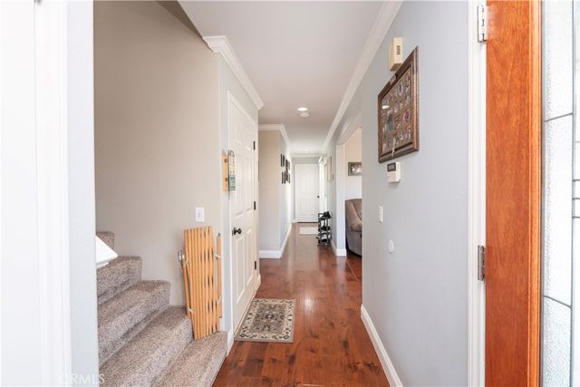 212 N Fairway Drive, Lake Arrowhead, CA 92352