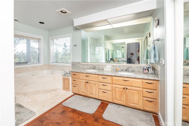 212 N Fairway Drive, Lake Arrowhead, CA 92352
