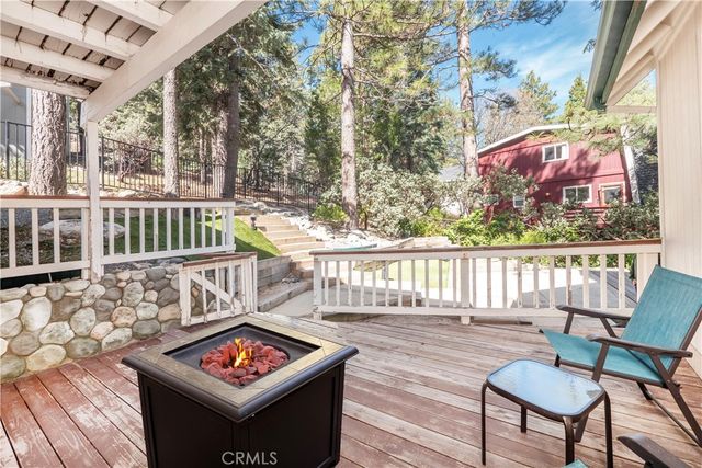 212 N Fairway Drive, Lake Arrowhead, CA 92352