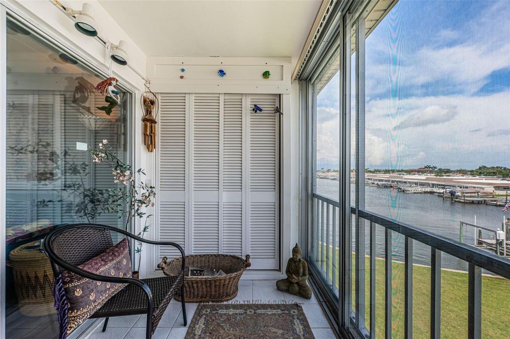 1 BOCA CIEGA POINT BOULEVARD 314, St Petersburg, FL 33708