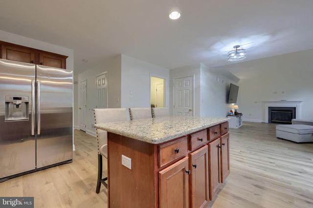 6369 BAYBERRY AVE, Manheim, PA 17545