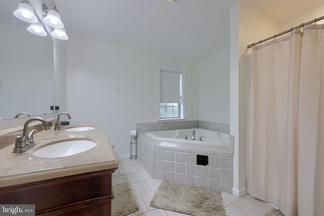 6369 BAYBERRY AVE, Manheim, PA 17545